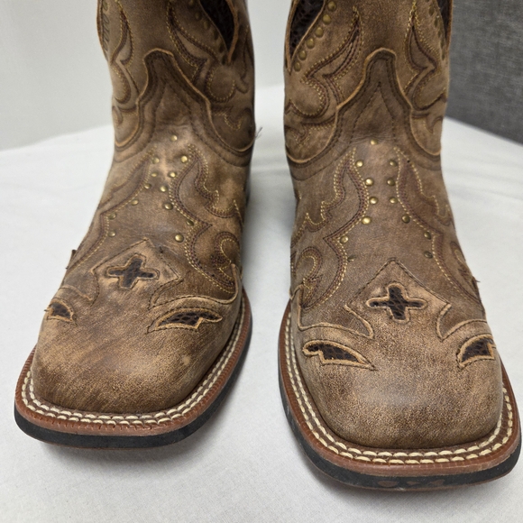 Brown Western Cowboy Boots - Picture 5 of 8